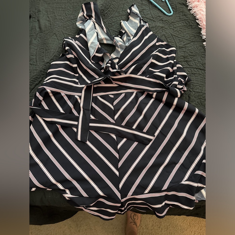 Fashion Nova romper